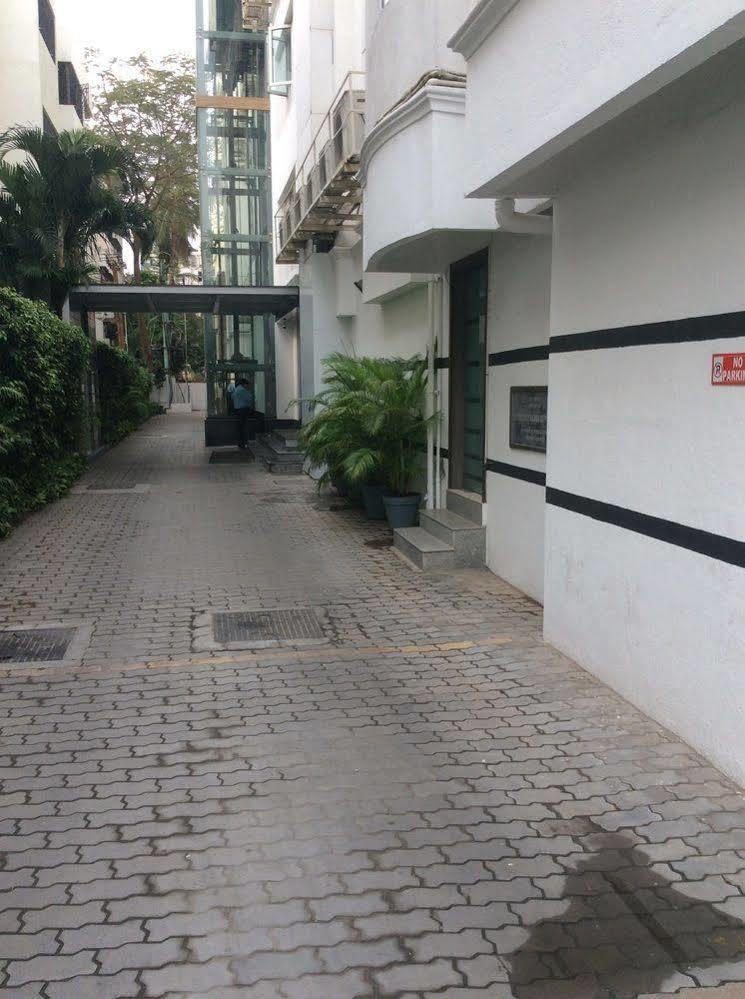 The Lotus Apartment Hotel, Venkatraman Street Chennai Luaran gambar
